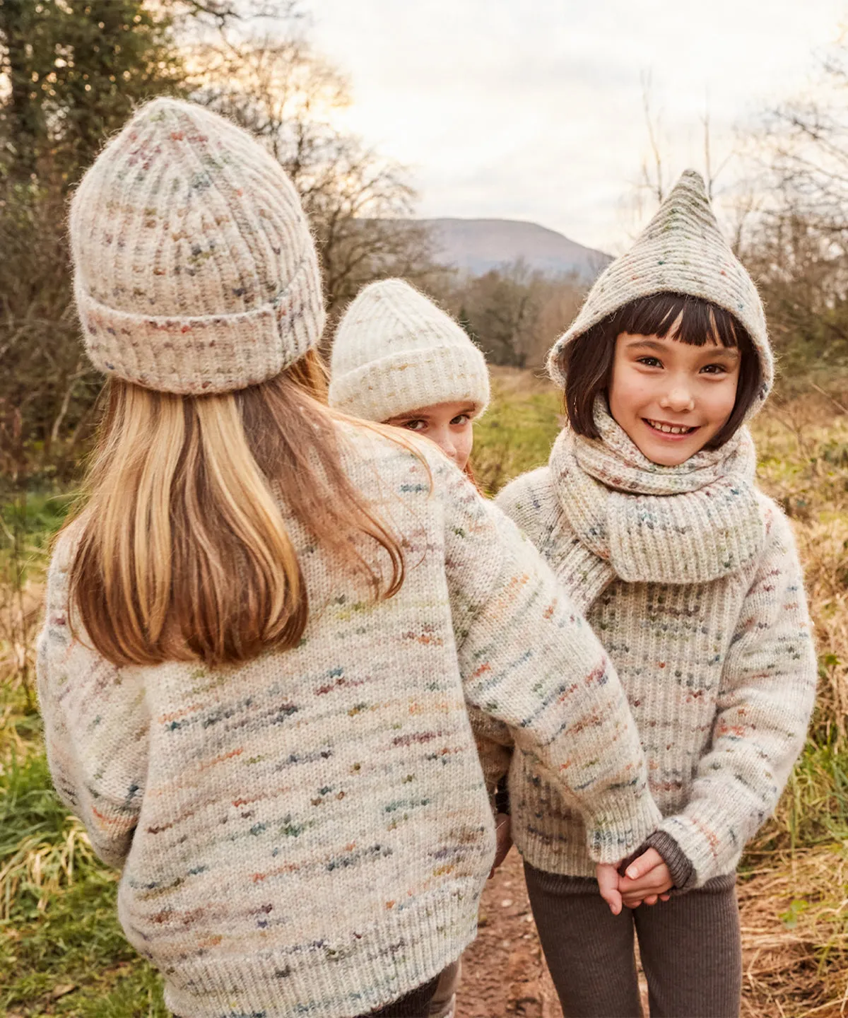 Blewog Hooded Scarf