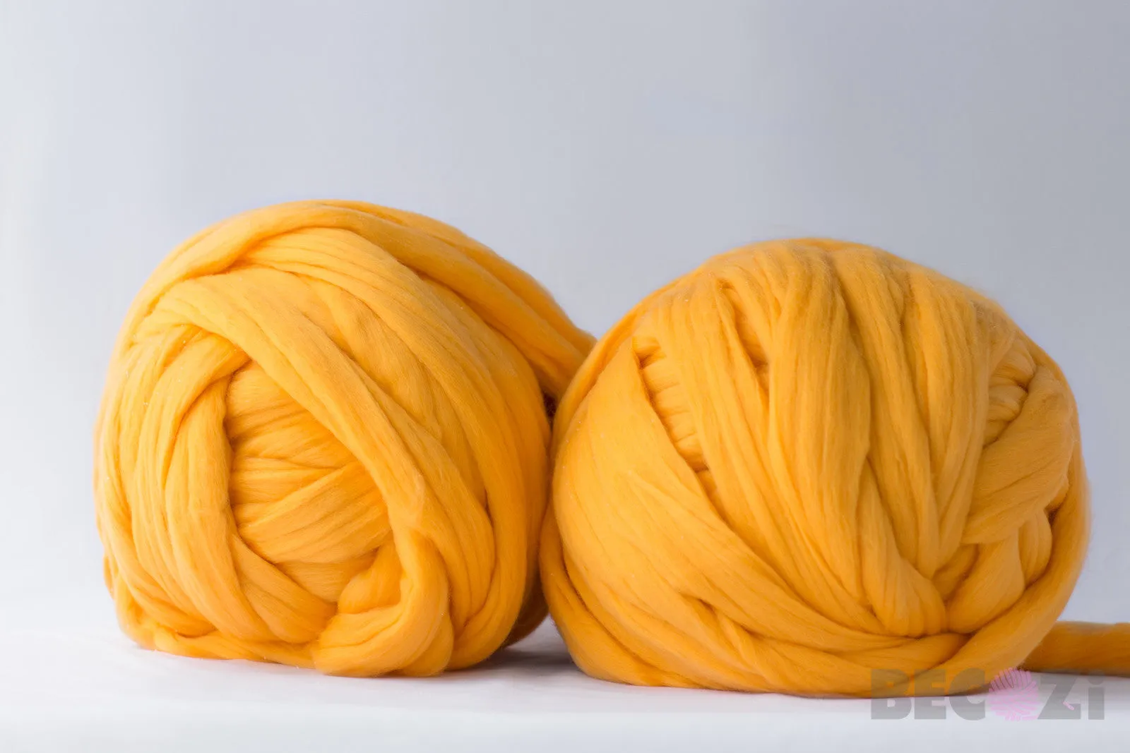 Merino Wool. Super Chunky 100% Merino Yarn. Yellow