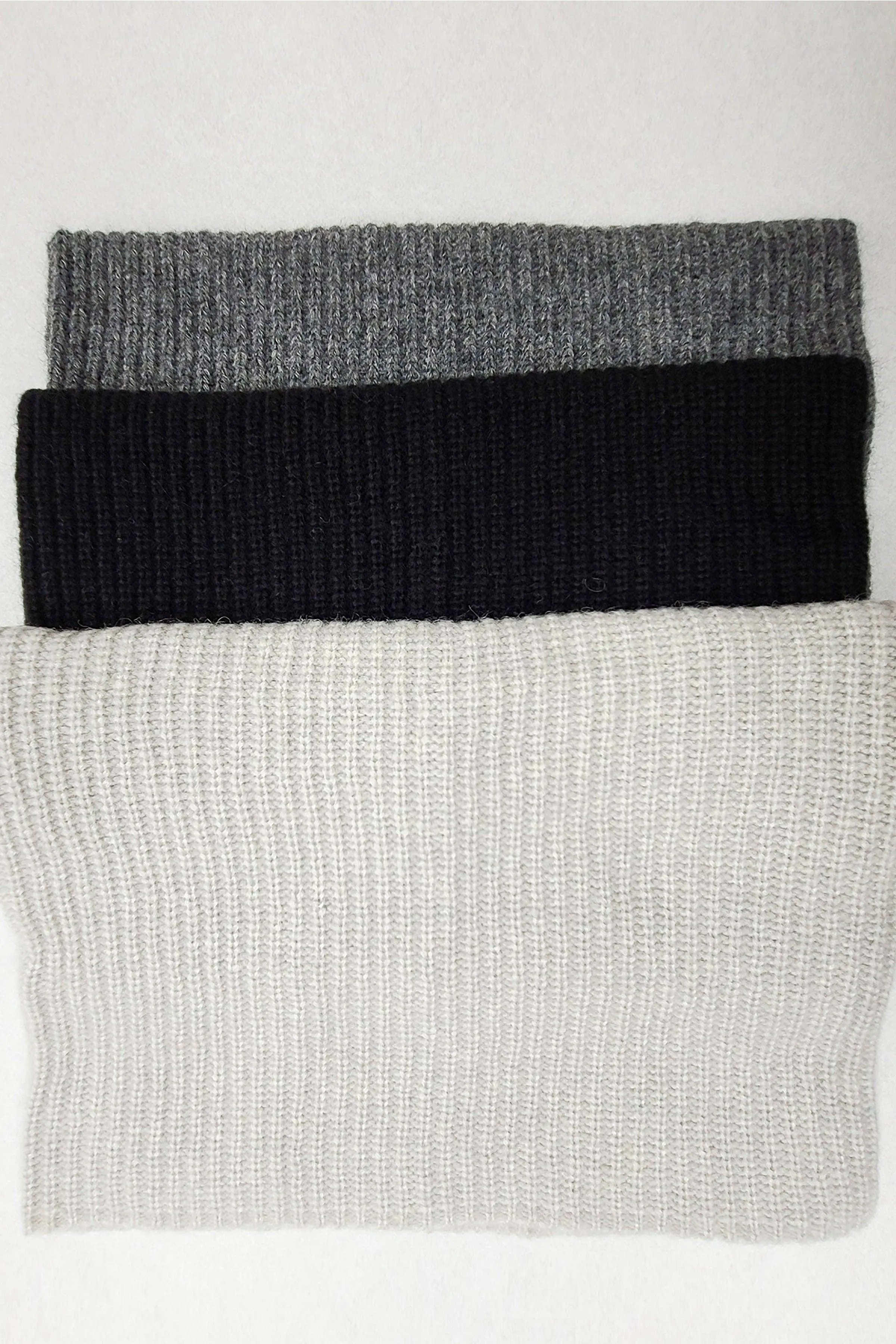 Rhea Tube Scarf