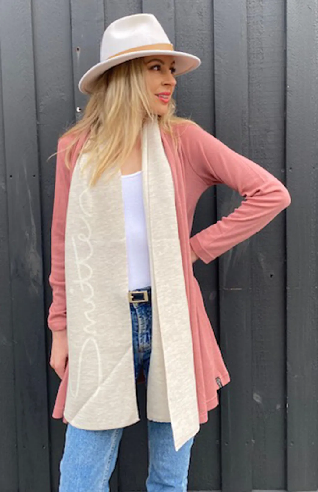 Smitten Logo Classic Knitted Scarf