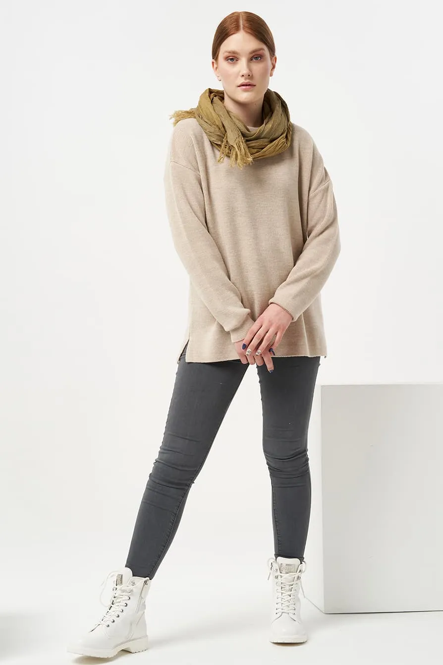Soft linen scarf