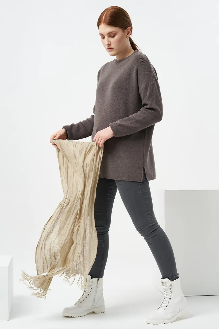 Soft linen scarf
